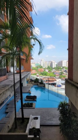 Condo For Sale at Diamond Regency