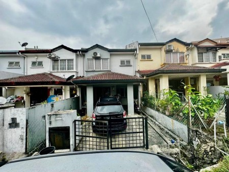 Terrace House For Sale at Taman Puncak Jalil