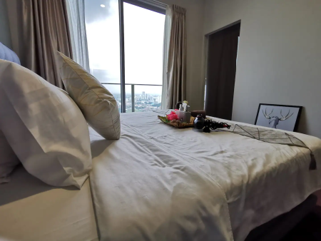 Condo Room for Rent at M Centura