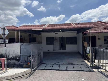 Terrace House For Sale at Bandar Seri Botani