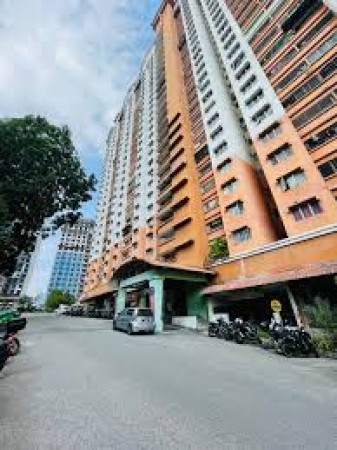 Apartment For Sale at Flora Damansara Apartment