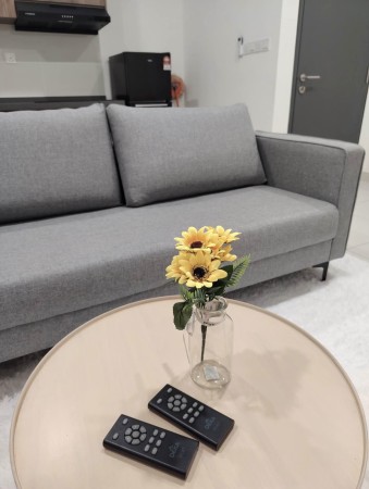 Condo Room for Rent at BaysWater