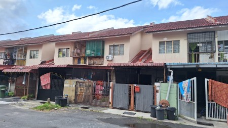 Townhouse For Sale at Desa Coalfields