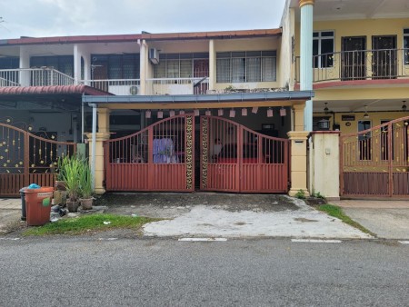 Terrace House For Sale at Taman Selayang Utama