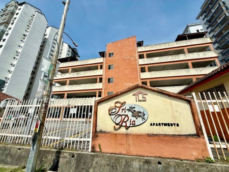 Apartment For Sale at Sri Ria Apartment