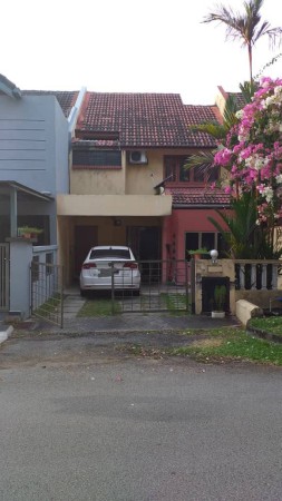 Terrace House For Sale at Taman Bukit Saga