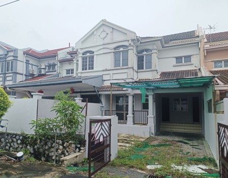 Terrace House For Sale at USJ 11