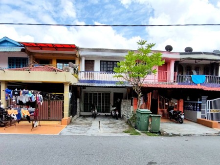 Terrace House For Sale at Taman Medan