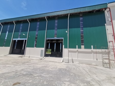 Detached Factory For Sale at Elmina East