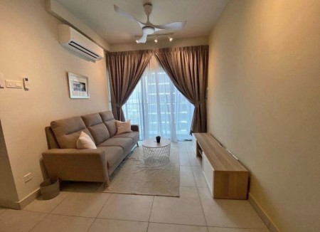 Condo For Rent at Bay 21