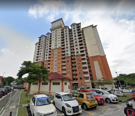 Apartment For Sale at Pangsapuri Putra Damai