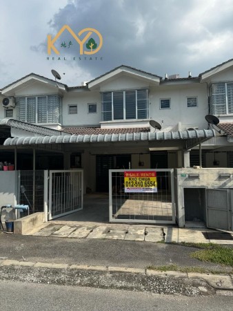 Terrace House For Sale at Taman Pakatan Jaya