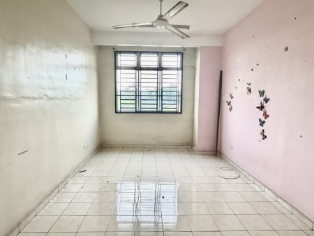 Apartment For Sale at Indah Court Apartment