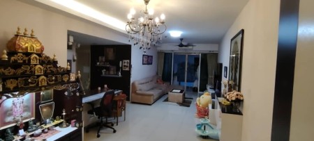 Condo For Sale at The Zest