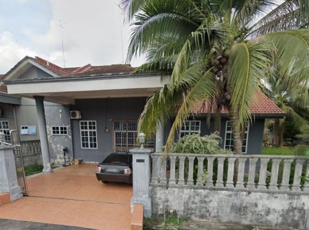 Semi D For Sale at Muar Trade Centre