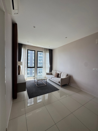 Condo For Sale at The Elysia Park Residence