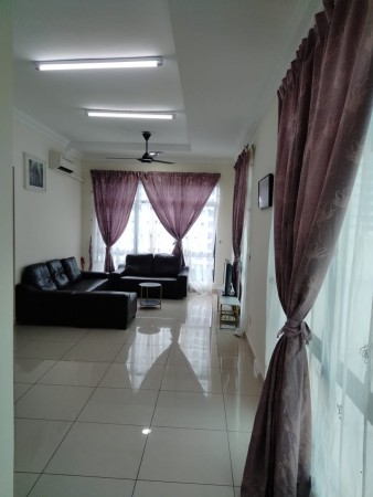 Condo For Rent at Amaya Maluri