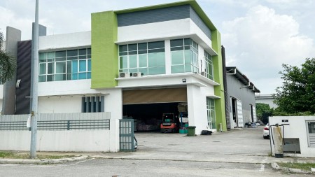 Semi-D Factory For Sale at Kawasan Perindustrian Klang Utama