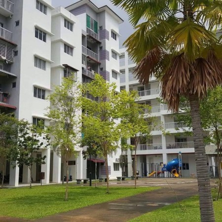 Apartment For Sale at Section 3
