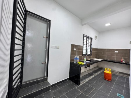 Terrace House For Rent at Taman Hulu Yam Lama
