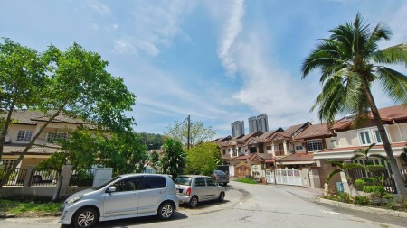 Terrace House For Sale at Taman Wawasan 1