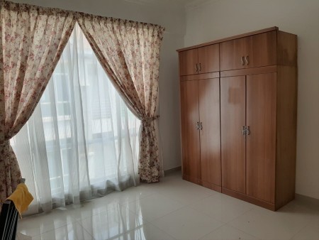 Townhouse For Sale at Taman Suria Vista