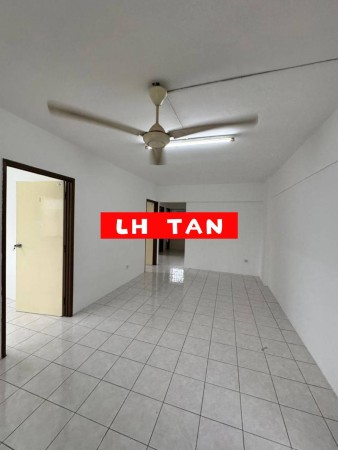 Flat For Rent at Desa Indah