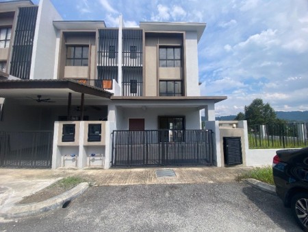 Terrace House For Sale at Nassim Heights