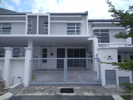 Terrace House For Sale at Kaseh Height