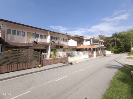 Terrace House For Sale at Taman Sri Reko