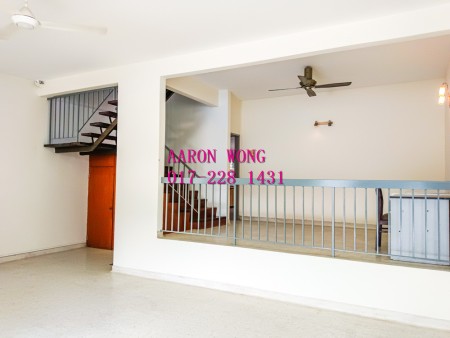 Terrace House For Rent at SS2