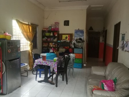 Bungalow House For Sale at Desa Tronoh Jaya