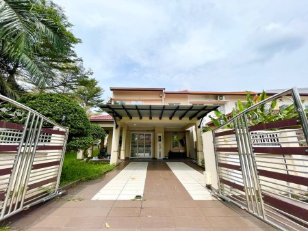 Terrace House For Sale at Taman Pinggiran Usj