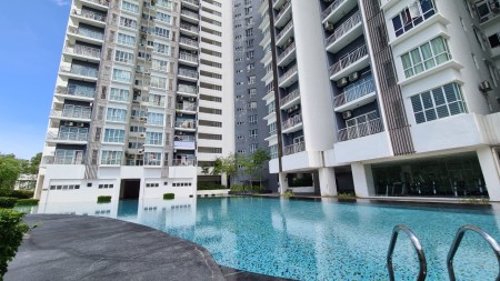 Condo For Sale at The iResidence