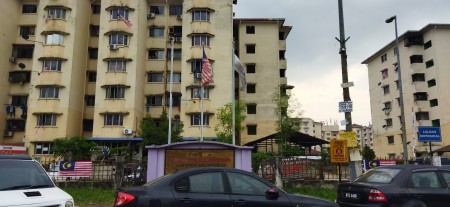 Apartment For Rent at Subang Suria Apartment