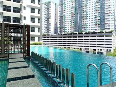 Condo For Auction at The Greens @ Subang West