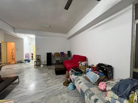 Condo For Sale at Ridzuan Condominium