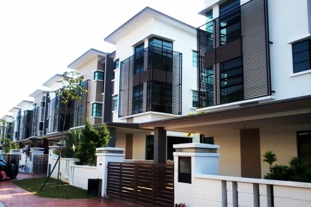 Semi D For Sale at Jelutong Heights