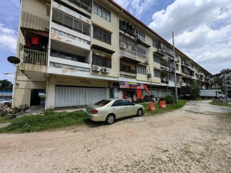 Shop For Sale at Bandar Baru Sri Petaling