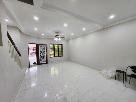 Terrace House For Sale at Bandar Puteri Klang