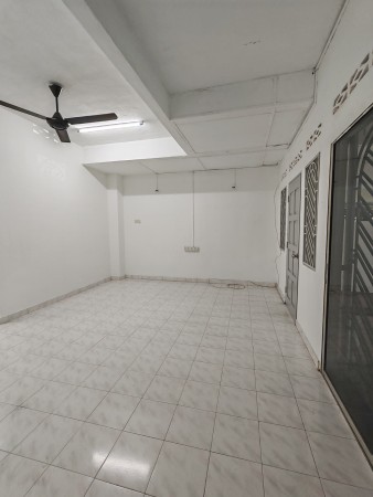 Terrace House For Rent at Taman Muhibbah