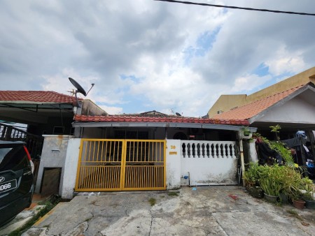 Terrace House For Sale at Taman Sri Indah