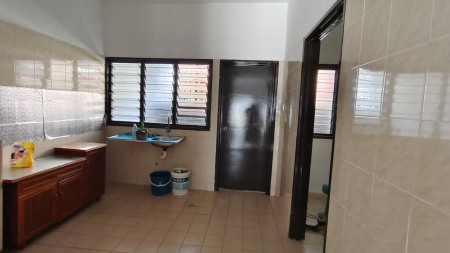 Terrace House For Rent at Bandar Botanic