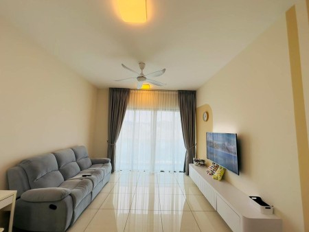 Apartment For Rent at Queens Residence