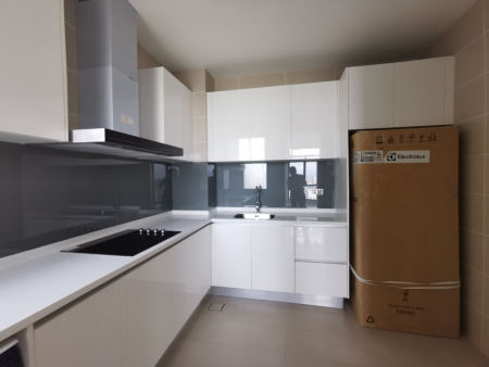 Condo For Sale at The Park 2