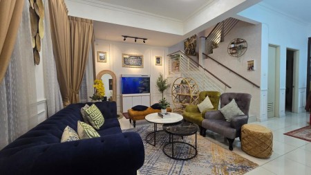 Terrace House For Sale at Alstonea