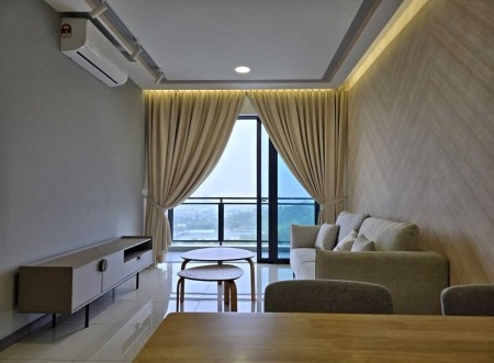 Condo For Rent at Dwiputra Residences