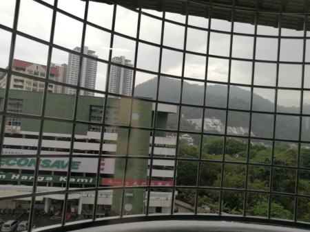 Flat For Sale at Taman Lone Pine