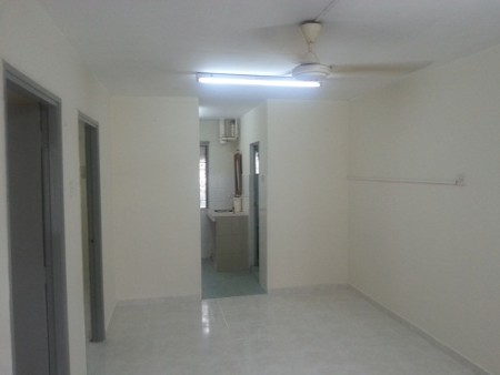Apartment For Rent at Section 2