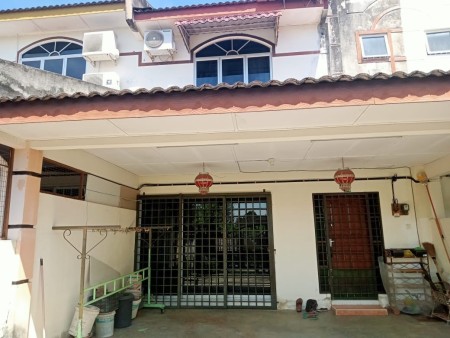 Terrace House For Sale at Taman Meru
